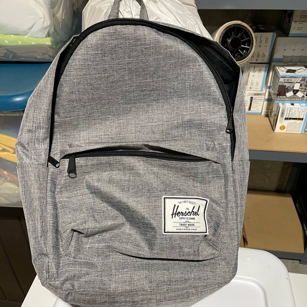 Backpack - Picture 2 of 3
